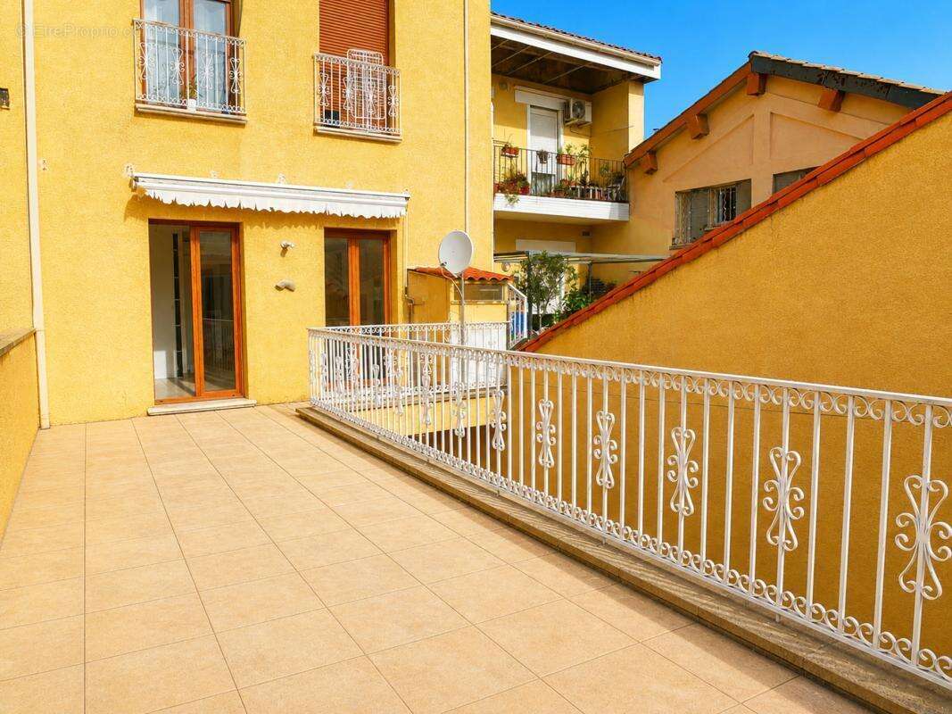 Appartement à FRONTIGNAN