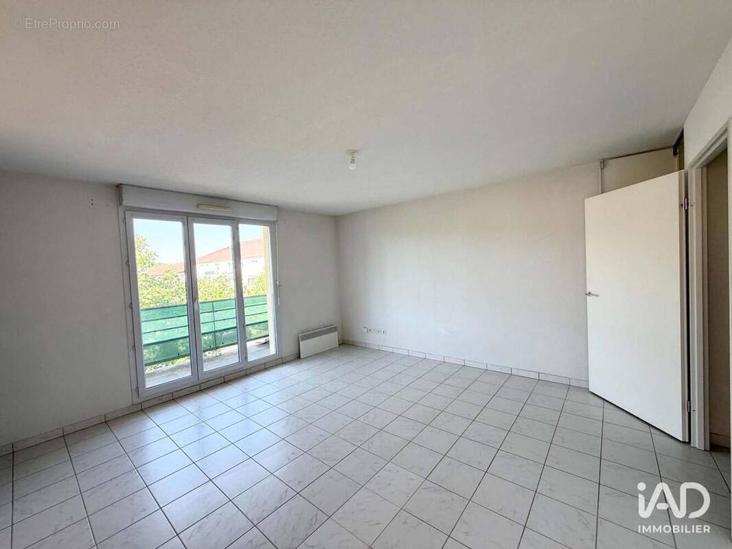Photo 1 - Appartement à MOULINS