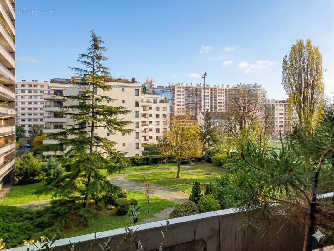 Appartement à BOULOGNE-BILLANCOURT