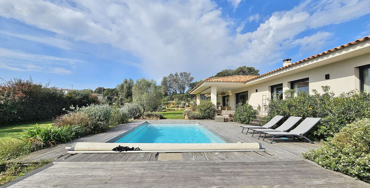 Maison à BASTELICACCIA