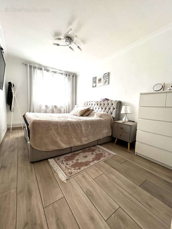 Appartement à OULLINS