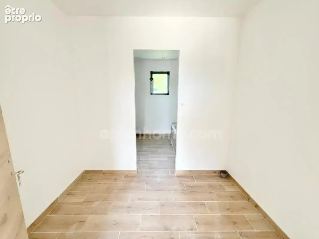 Maison neuve à vendre 5 pièces 109 m² habitables VILLEFRANCHE SUR CHER (41) sous garantie décennale, à proximité du centre ville - photo 8