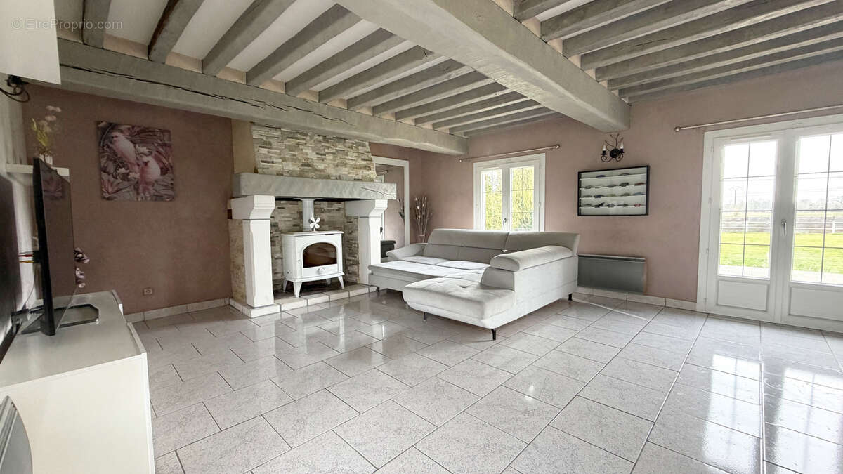 Maison à BERNAY