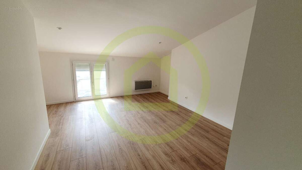 Maison à SAINT-JORY