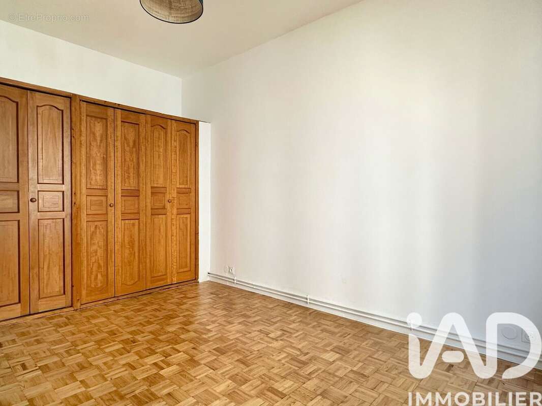 Photo 8 - Appartement à PARIS-18E