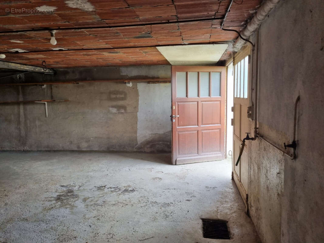 Maison à NEUVY-SAINT-SEPULCHRE