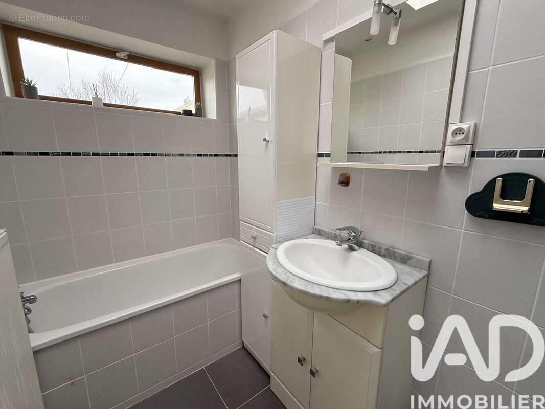 Photo 8 - Maison à LYS-LEZ-LANNOY