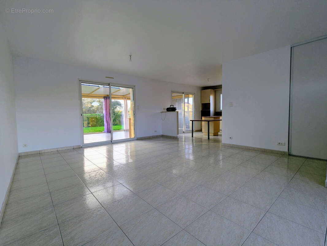 Maison à BONNOEUVRE