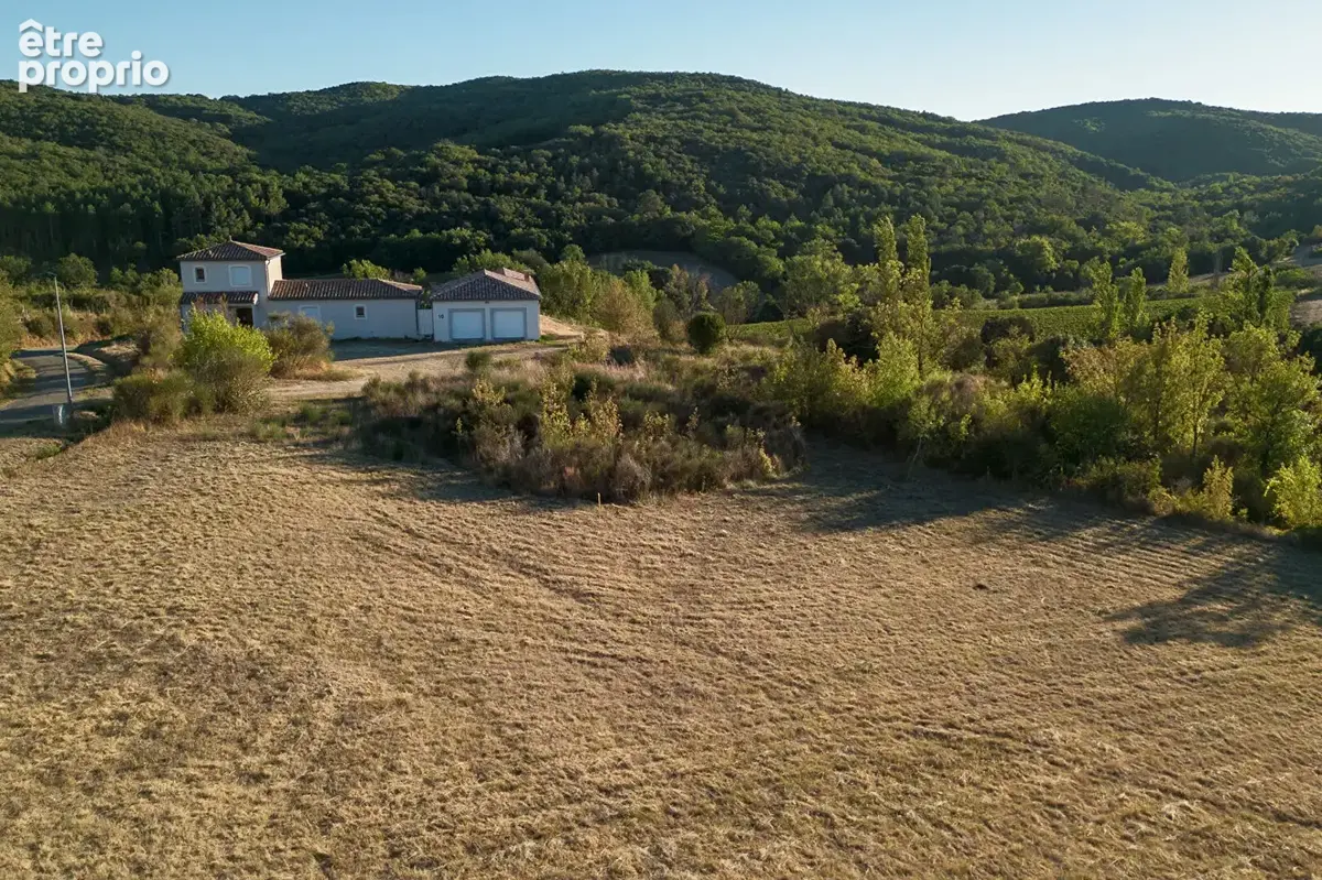 CARCASSONNE  - MONTCLAR  Terrain à bâtir viabilisé 805m² - photo 4