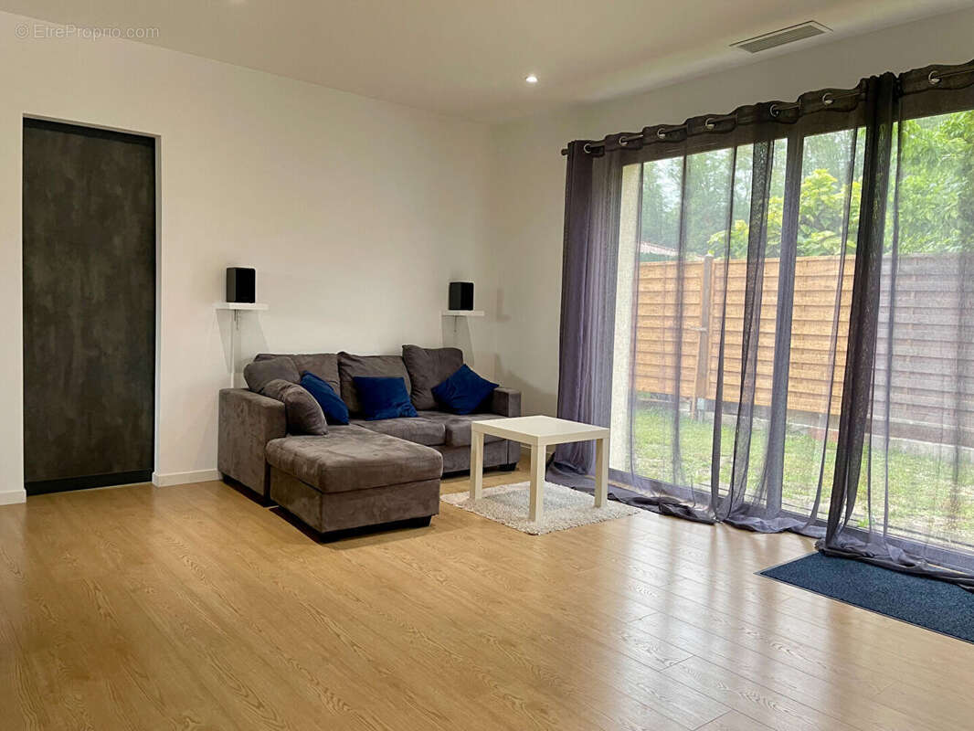 Maison à CASTELNAU-DE-MEDOC