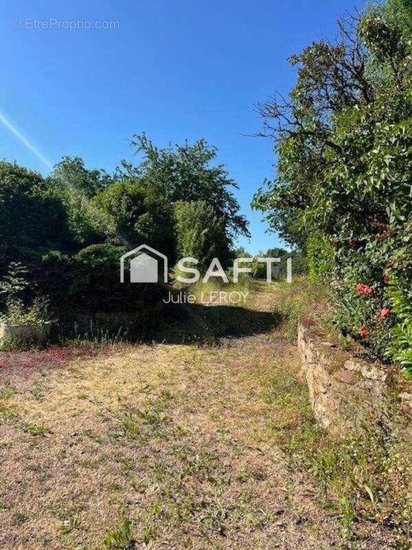 Photo 3 - Maison à JOUE-EN-CHARNIE