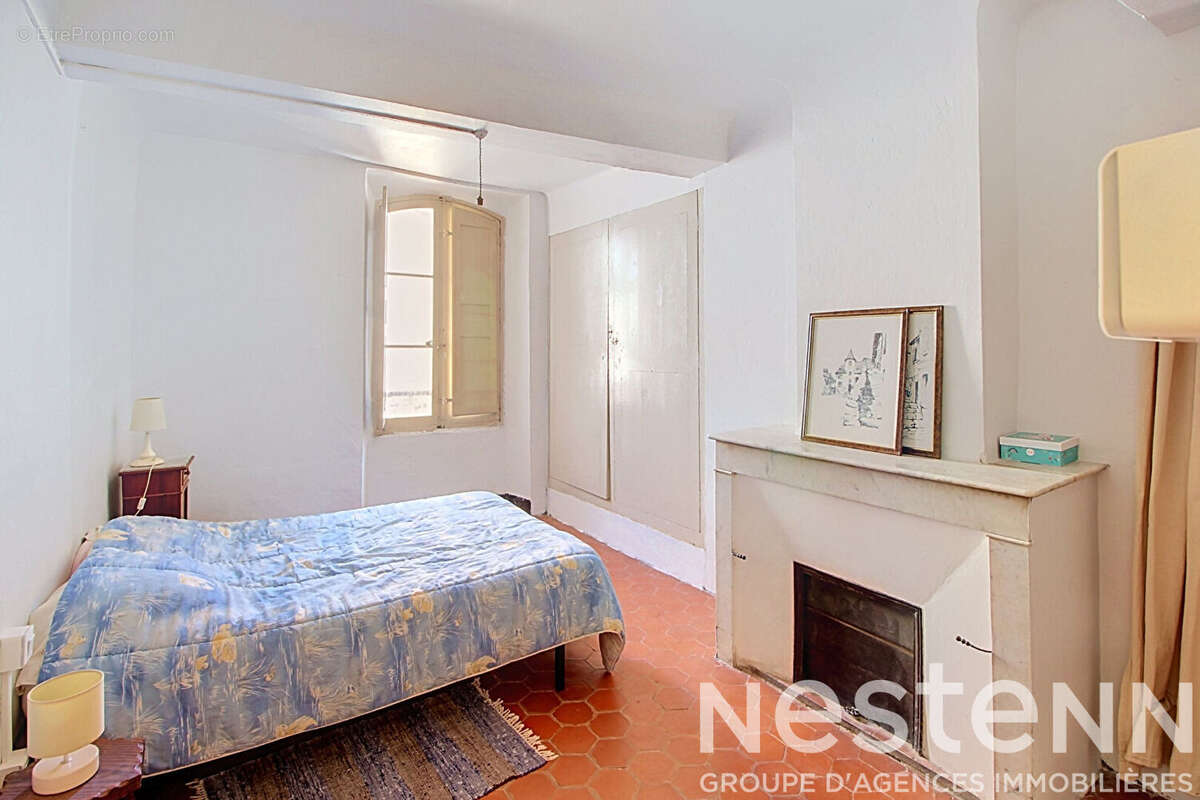 Appartement à LORGUES