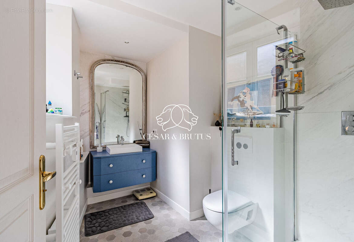 Appartement à LYON-1E
