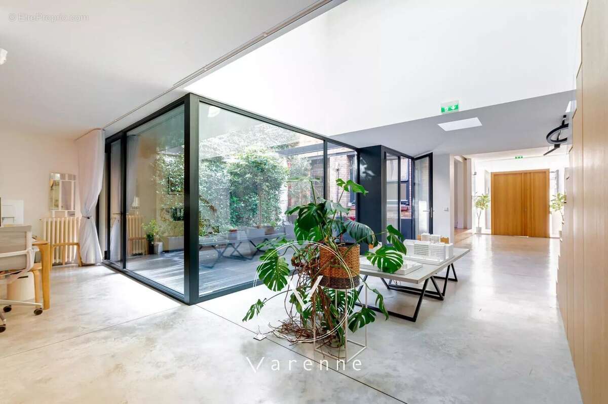 Maison à PARIS-6E