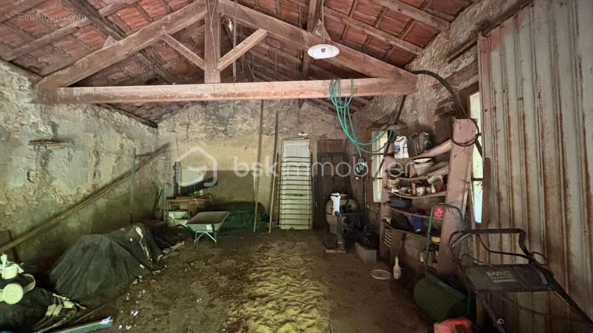 Maison à LA VALETTE-DU-VAR