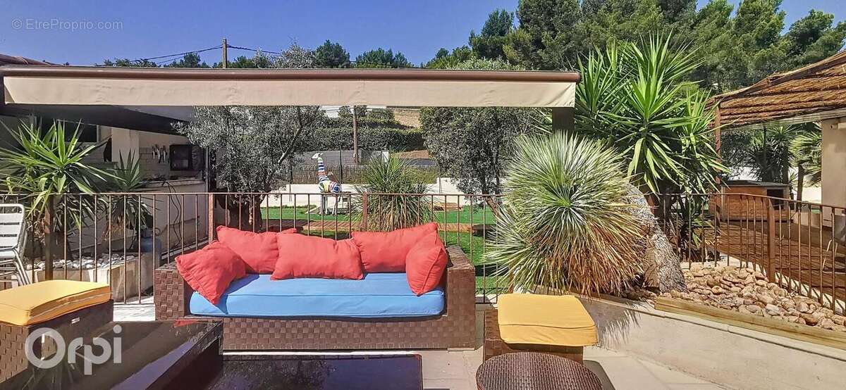 Maison à LA CADIERE-D'AZUR