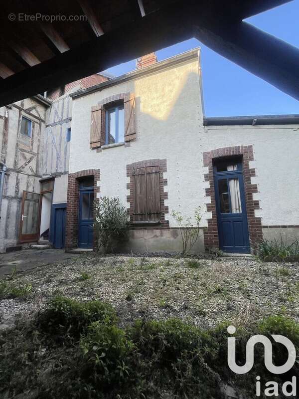 Photo 8 - Appartement à SENS