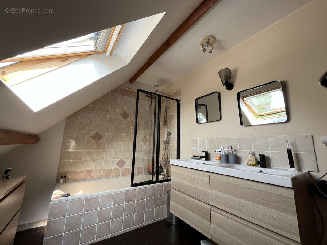 Maison à FONTAINEBLEAU