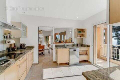 Maison à LE LAVANDOU