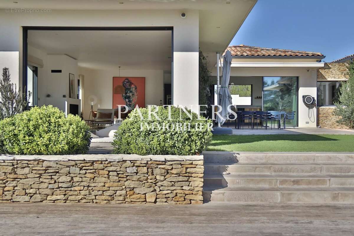 Maison à AIX-EN-PROVENCE