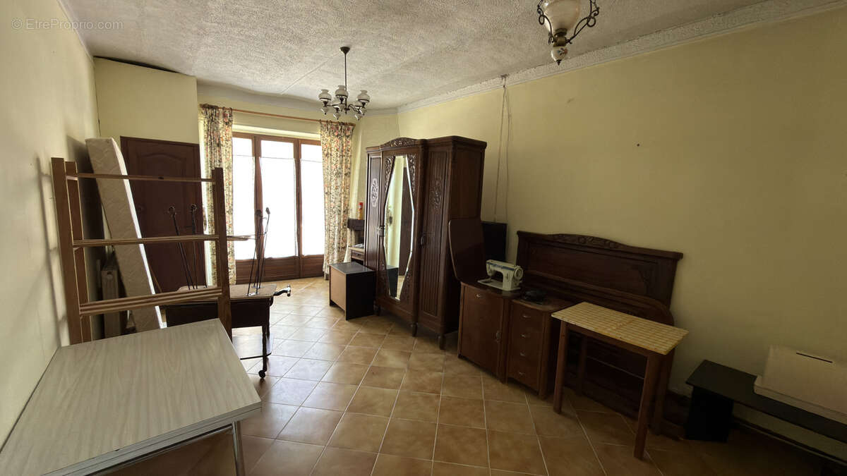 Maison à LACHAPELLE-SOUS-AUBENAS