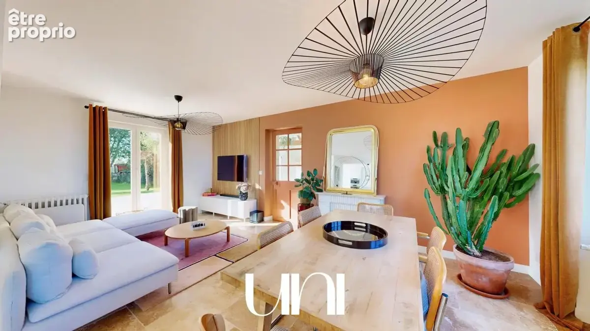 Maison 6 pièces de 138 m2 avec jardin - MALTOT - photo 2