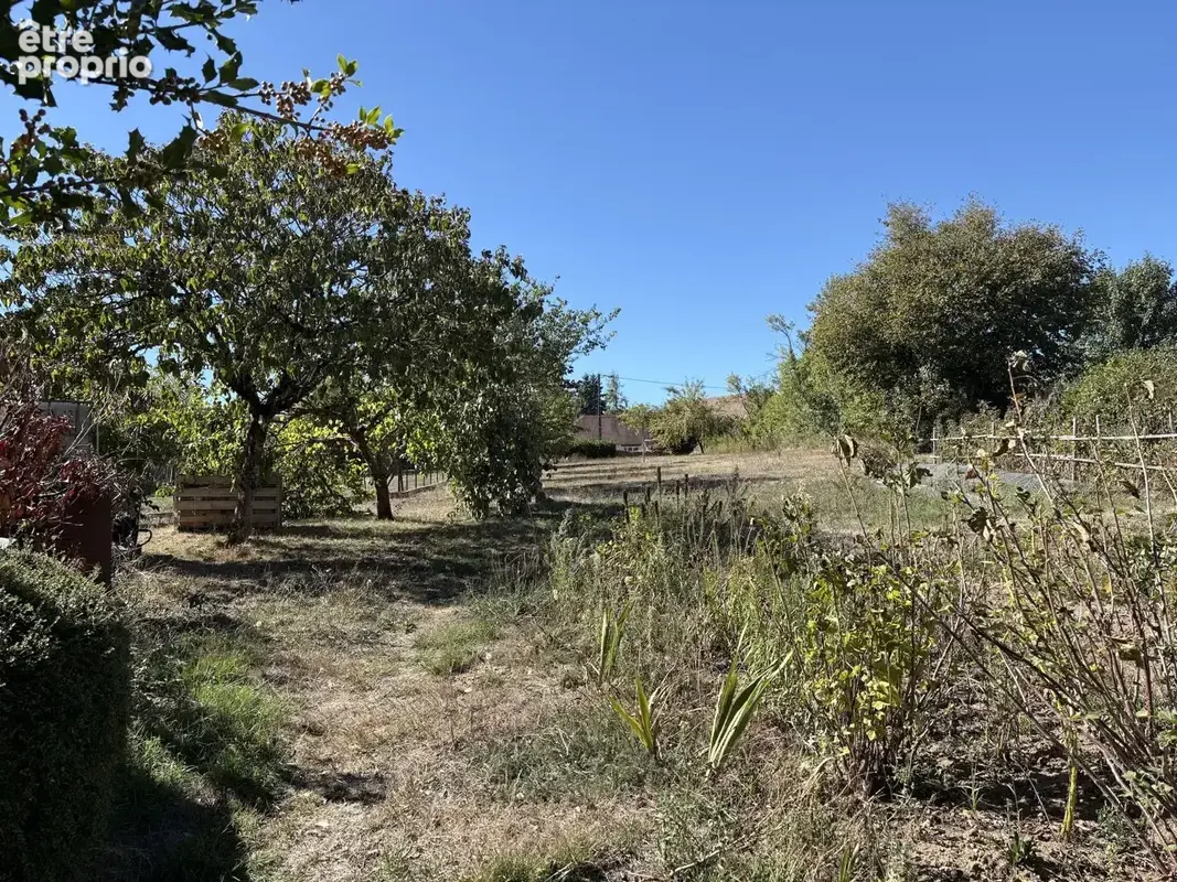 Meuzac : Fermette rénovée pleine de caractère avec gîte en cours d’aménagement, piscine hors-sol et grange - photo 39