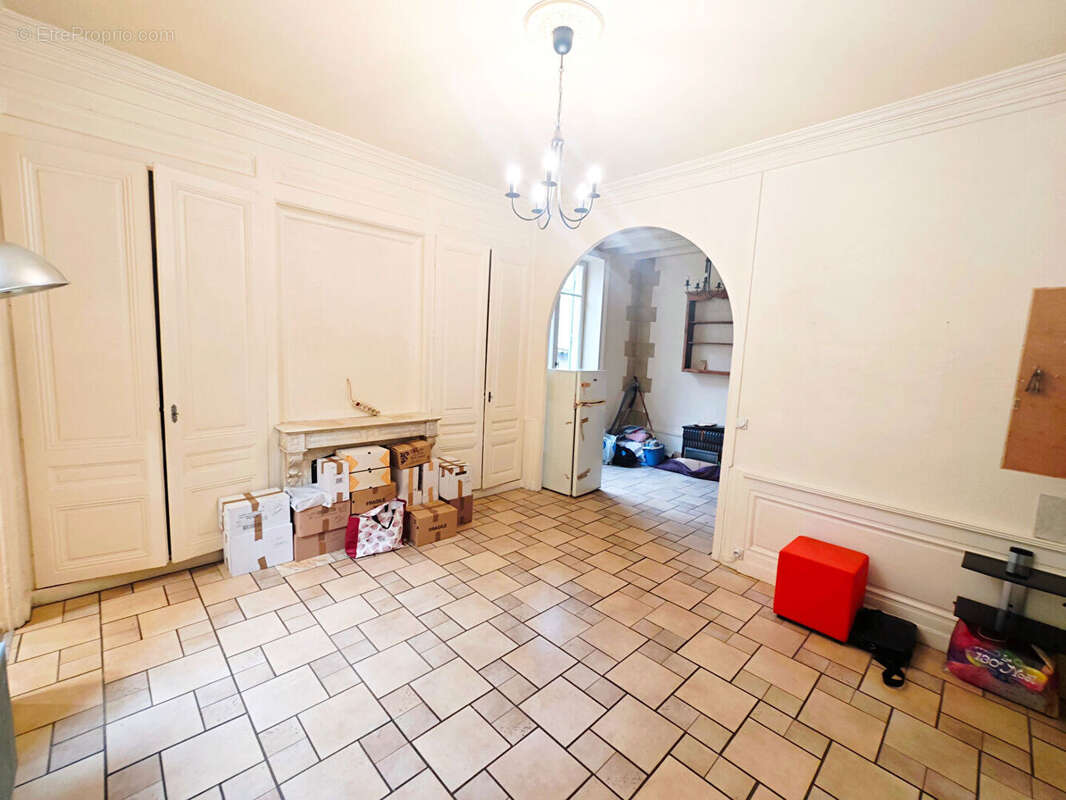 Appartement à LYON-8E