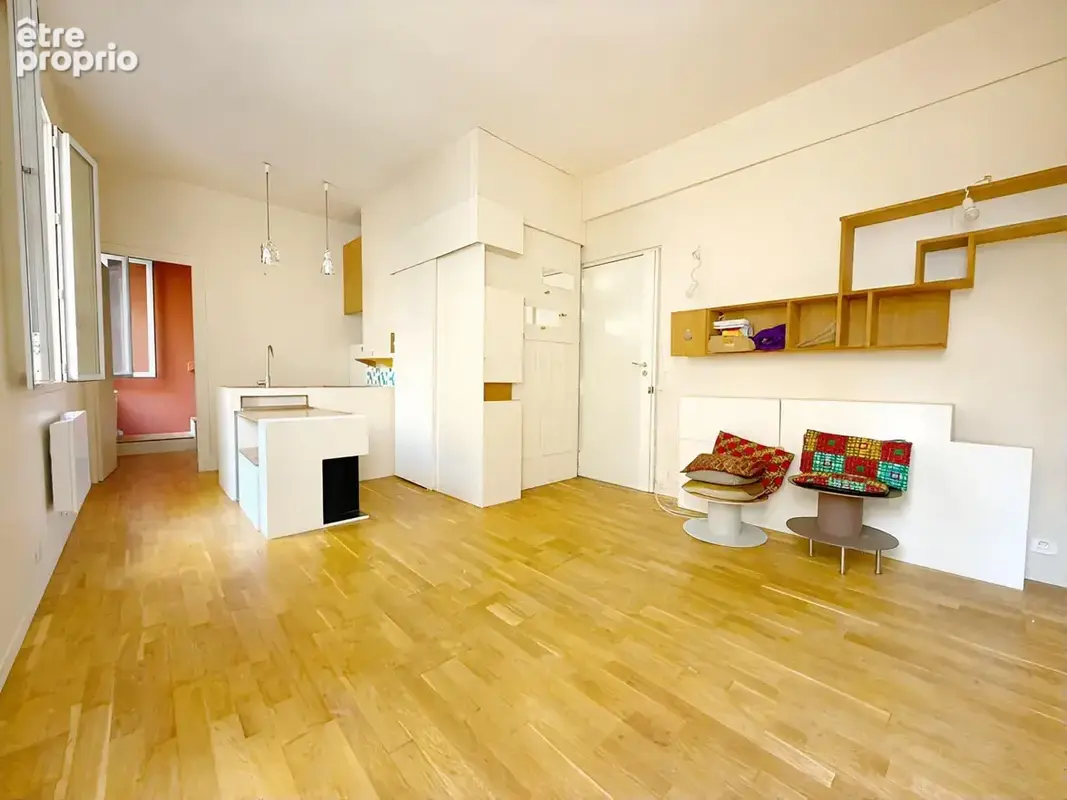 Appartement à PARIS-18E