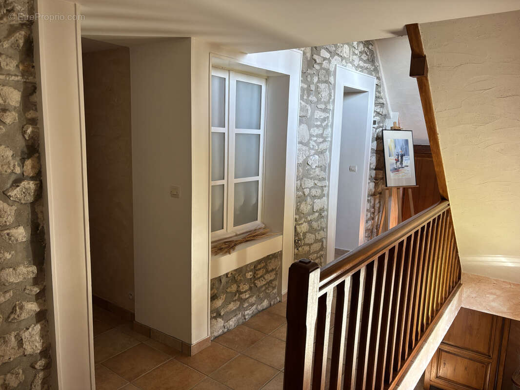 Maison à THOIRY