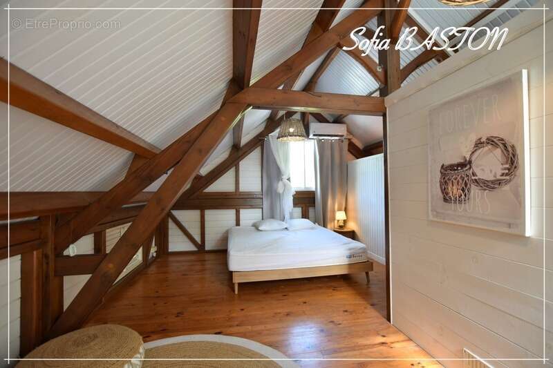 Maison à LES TROIS-ILETS