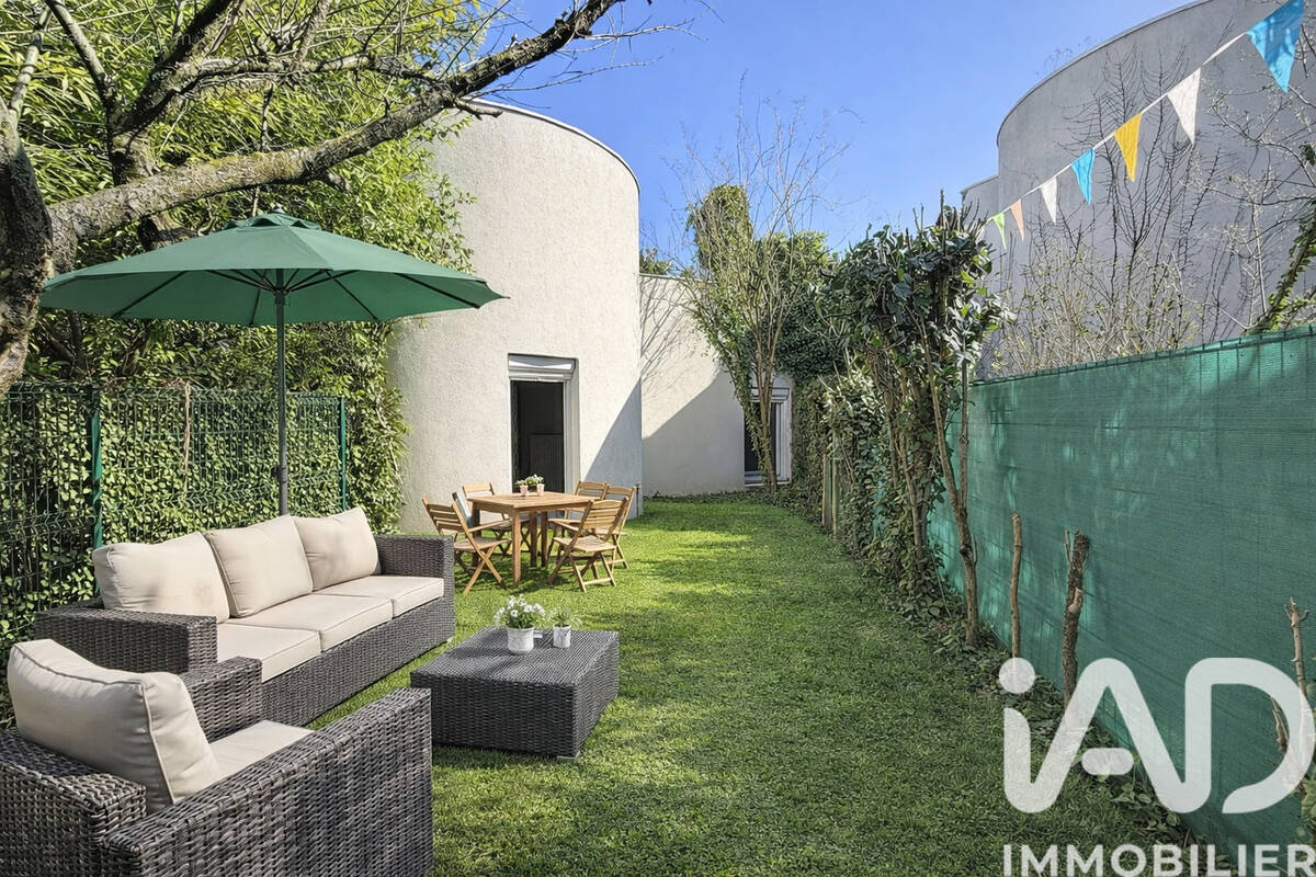 Photo 1 - Maison à SAINT-MARTIN-D'HERES