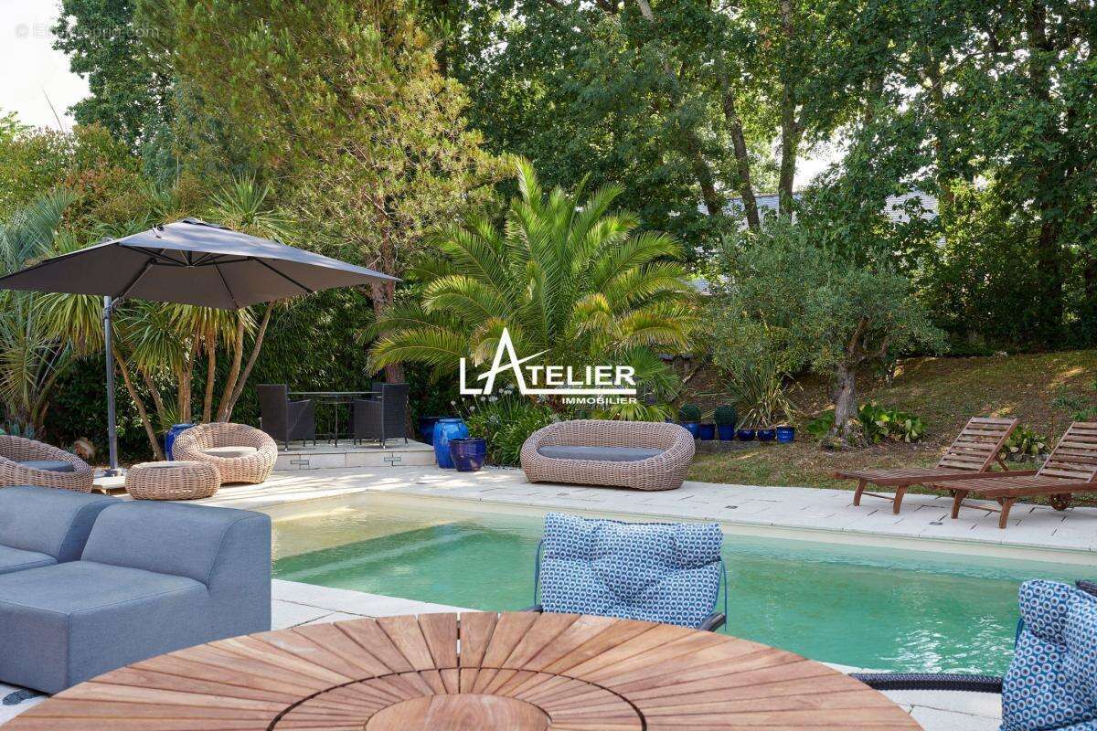 Maison atypique, piscine, calme et lumière en coeur de ville - photo 15