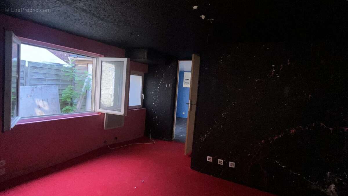 Commerce à DARNETAL