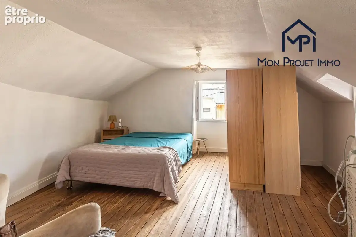 Maison 50 m² à Laval  - photo 5
