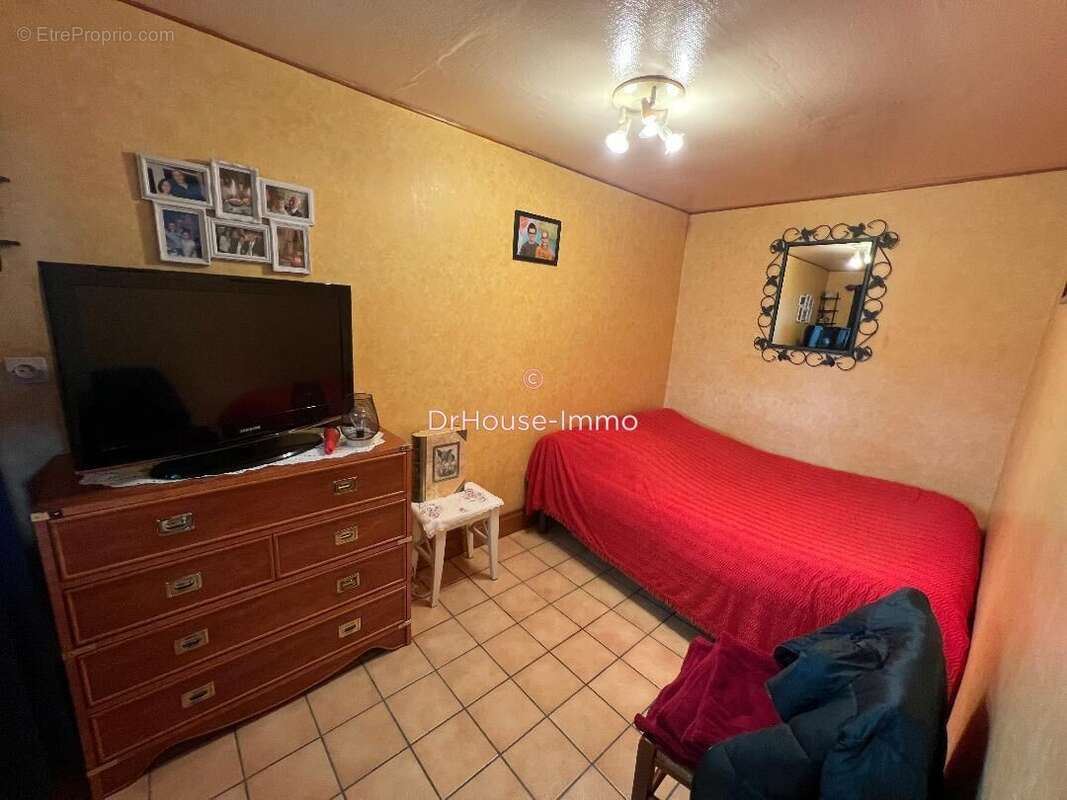 Maison à GRAINVILLE-SUR-ODON