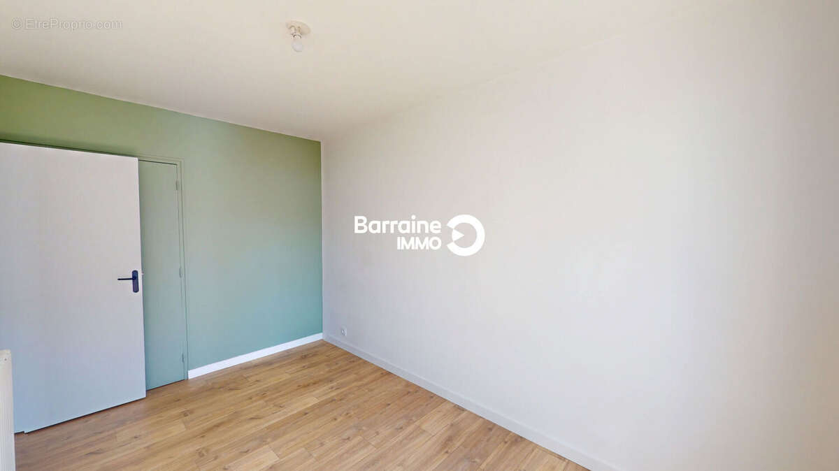 A vendre brest corniche appartement t4 ascenseur balcon vue mer - photo 6