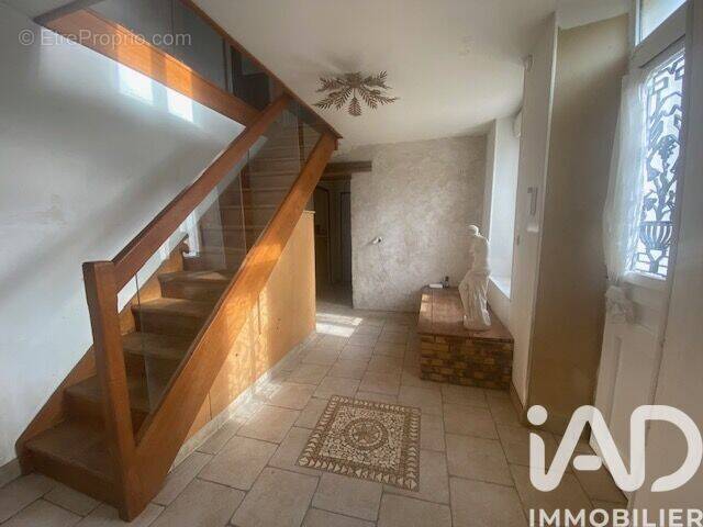 Photo 1 - Maison à FERICY