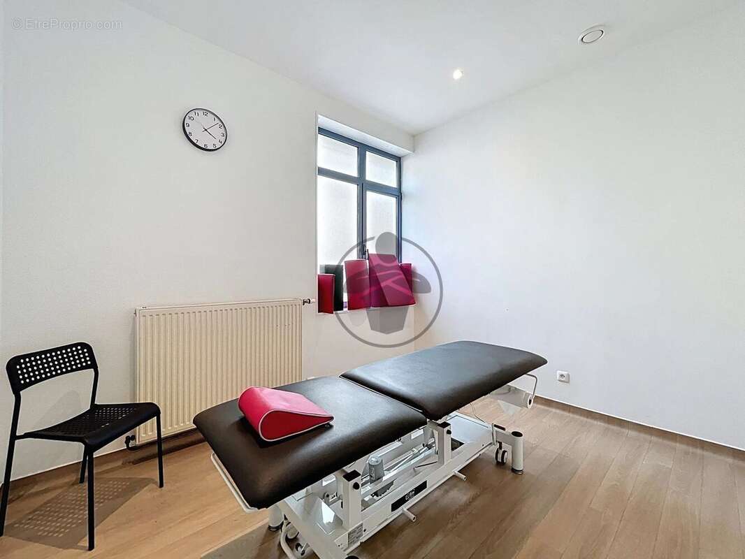 Commerce à SAINT-QUENTIN