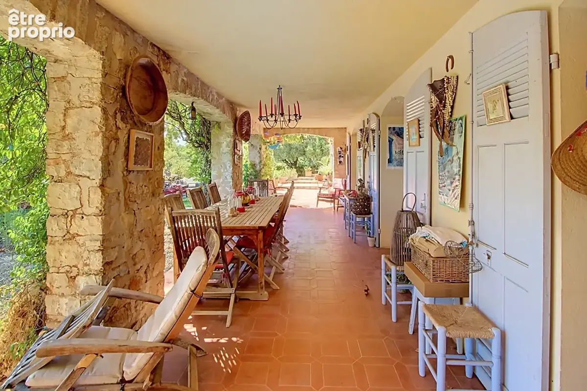 A VENDRE EN EXCLUSIVITE  - Maison Entrecasteaux 11 pièces 360 m2 - photo 22