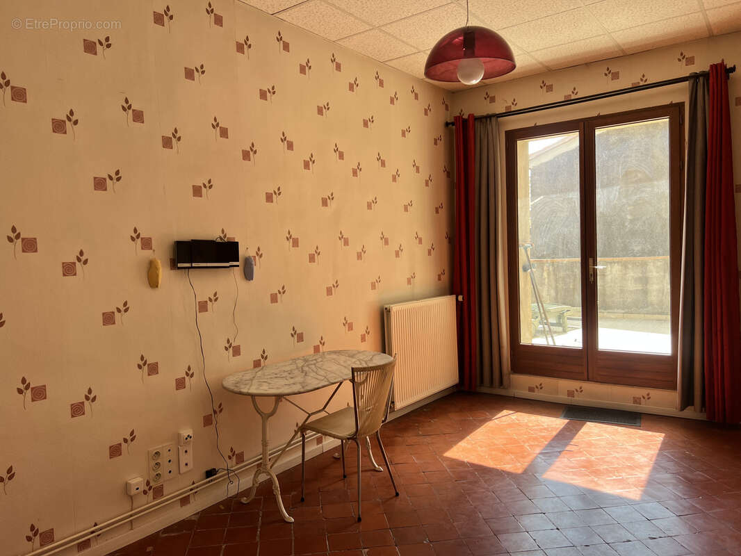 Maison à CRUZY