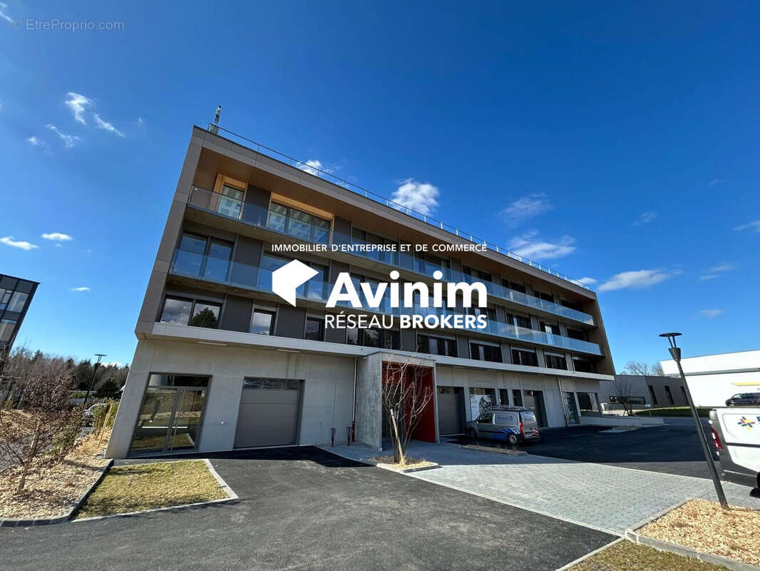 Commerce à ANNECY-LE-VIEUX