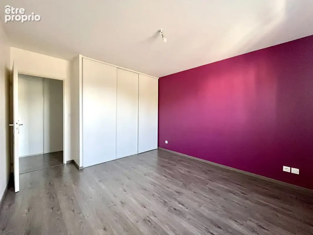 Appartement duplex avec terrasse et 2 places de parking à Richemont - photo 12