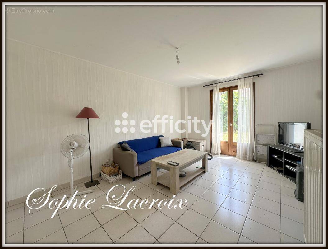 Maison à ROUSSILLON