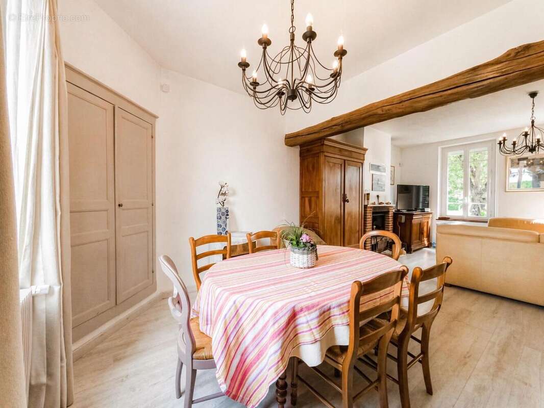 Photo 3 - Maison à LIGNEROLLES