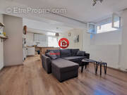 Appartement à BAGNOLS-SUR-CEZE