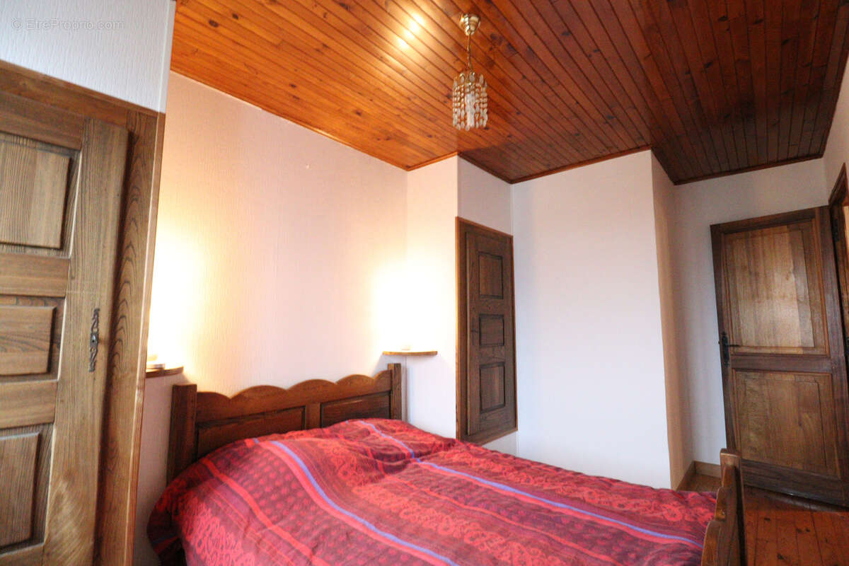 Maison à LE MONTEIL