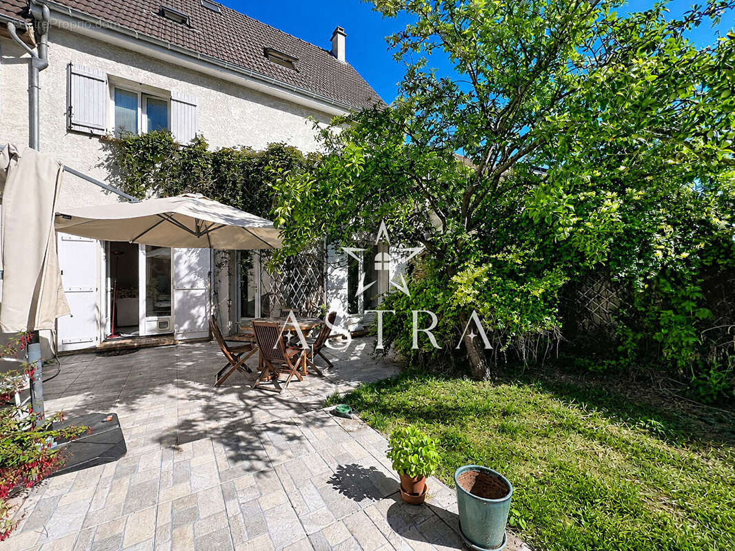 Maison Antony 6 pièce(s) 138 m2 - photo 2