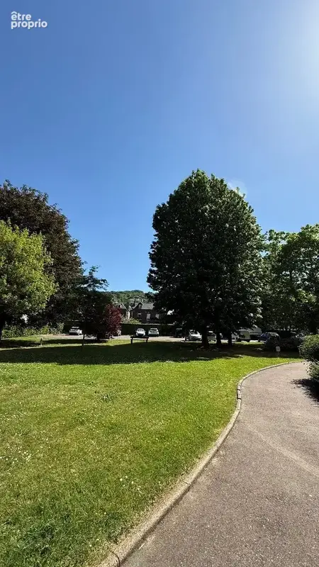 COUP DE CUR  Appartement 4 pièces entièrement rénové, lumineux, avec balcon et parking - photo 16