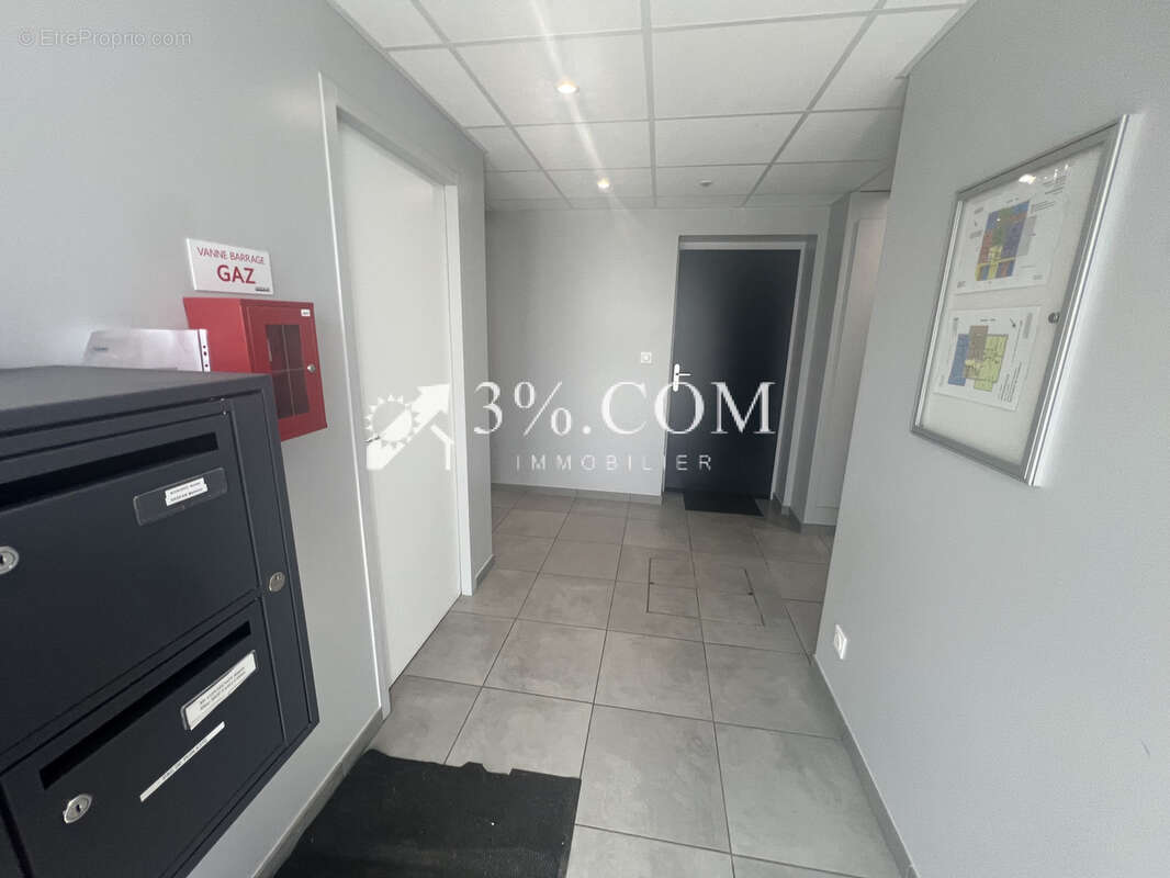 Studio+ terrasse + Jardin+ Parking RDC 54510 Tomblaine - photo 3